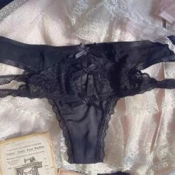 EverythingCuteClub Lingerie + Panties + Sleepwear + Socks Romance Of Ribbon Panties Thongs & V-string