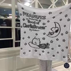 EverythingCuteClub Room Decor Snoopy & Charlie Nap Blanket