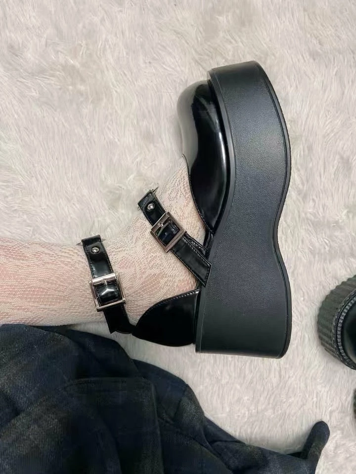 EverythingCuteClub Love Heart Girly Platform Shoes Accessories 8 EverythingCuteClub Love Heart Girly Platform Shoes Accessories