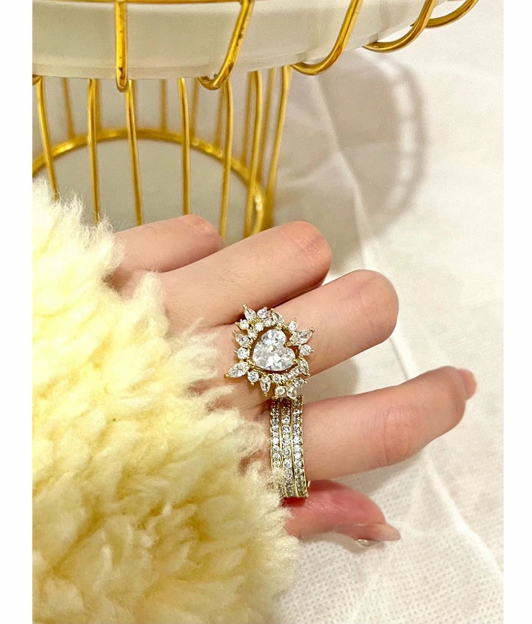 EverythingCuteClub Love Crown Crystal Rhinestone Ring Accessories 4 EverythingCuteClub Love Crown Crystal Rhinestone Ring Accessories