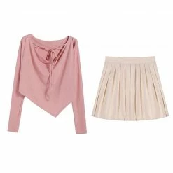 EverythingCuteClub Plus Size Ulzzang Style Irregular Hem Long Sleeve Top / Pleated Skirt