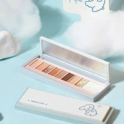 Hodlive Holdlive Little Milk Dog 9-colour Eyeshadow Palette Asian Beauty Collection