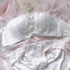 EverythingCuteClub Cream Puff Girly Bralette 10 EverythingCuteClub Cream Puff Girly Bralette