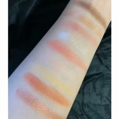 Florasis Peony Exquisitely Carved Flower Pattern Eyeshadow Palette