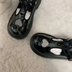 EverythingCuteClub Heart Shape Hollow-carved Design Flatform Shoes Accessories