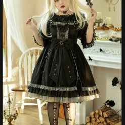 EverythingCuteClub Plus Size Goth Lolita Metal Heart Dress