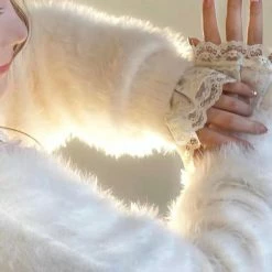 EverythingCuteClub Creamy Pink / White Red Sweater Cardigan