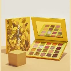 EverythingCuteClub Judydoll Tokyo Ginkgo / Desert Rose 20 Colour Eye Shadow Palette