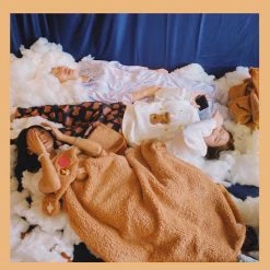 EverythingCuteClub Bed Linen / Bedding Sets Go Bed Bear Blanket /cape 165x165cm