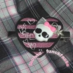 EverythingCuteClub Handmade Pinky Skeleton Berets / Hair Pin