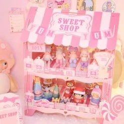 EverythingCuteClub Girly Desk Organizer Doll Display Collection Showcase