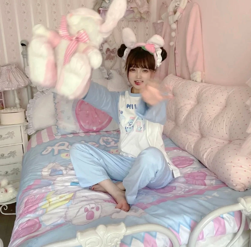 EverythingCuteClub Rabbit Strawberry Girly Room Bedding Set Cotton Bed Linen Bed Linen / Bedding Sets 10 EverythingCuteClub Rabbit Strawberry Girly Room Bedding Set Cotton Bed Linen Bed Linen / Bedding Sets