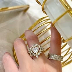 EverythingCuteClub Love Crown Crystal Rhinestone Ring Accessories