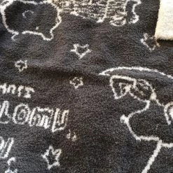 EverythingCuteClub Room Decor Snoopy & Charlie Nap Blanket