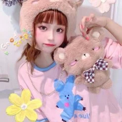 EverythingCuteClub Bear Hat / Bear Chain Bag