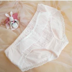 EverythingCuteClub Japan Daisy Lace Bralette Set