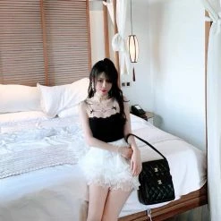 EverythingCuteClub Line Heart Camisole Top Sling Top